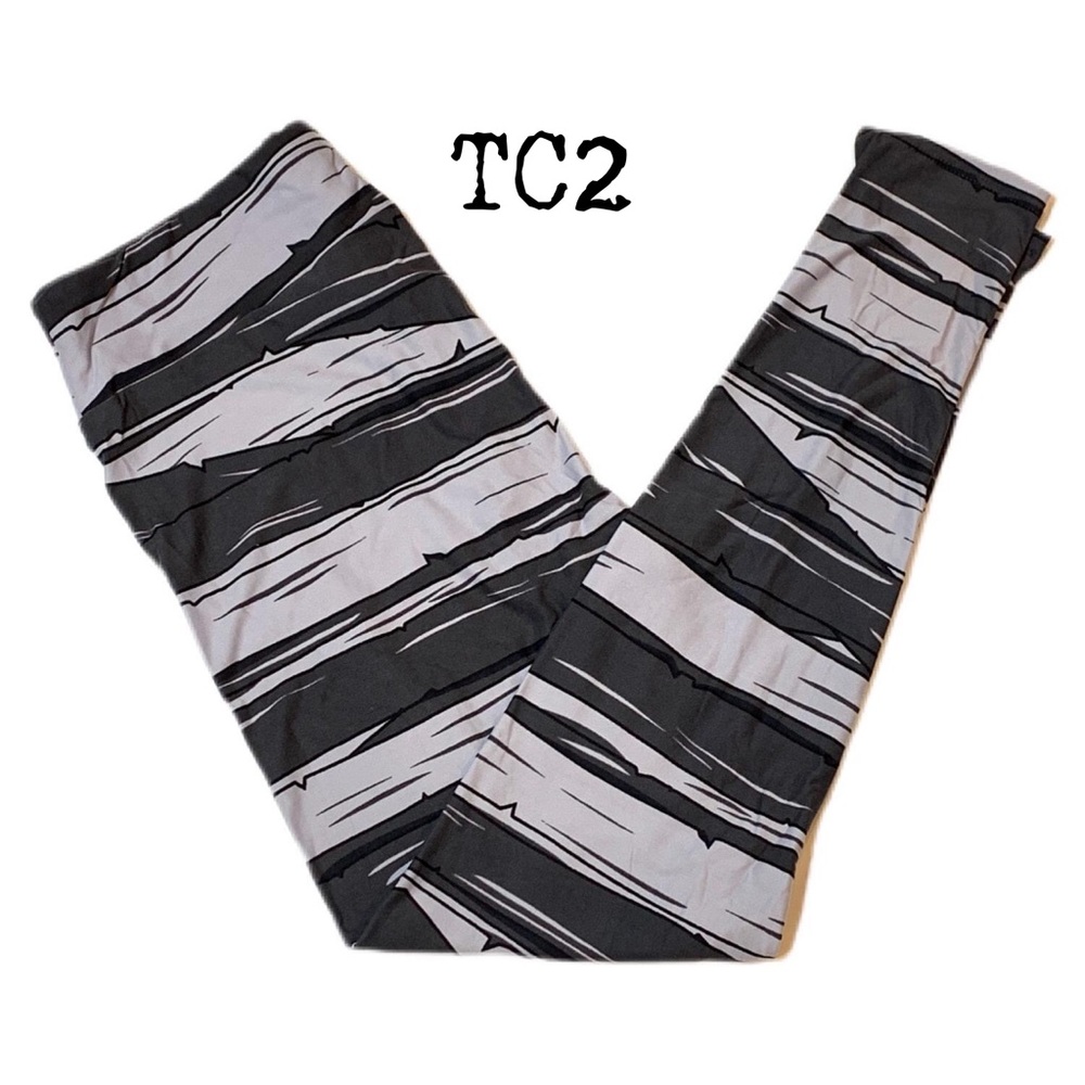 LulaRoe Halloween Leggings Mummy Spooky!